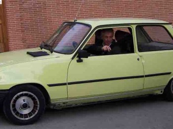 Busco renault 5 ts,tl,tx,copa...............................