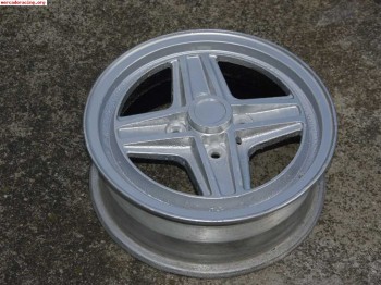 Llanta targa 13 