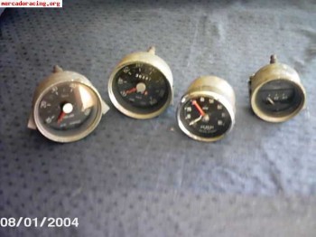 Reloges para hacer cuadro de r8 ts