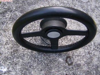 Volante y piña pàra seat 850 