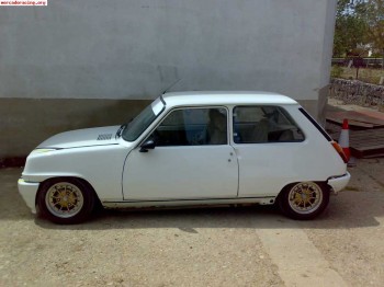 Se vende renault 5 alpine turbo 3900 euros.