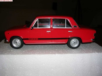 Seat 124 fl 90 2000 escala 1/18