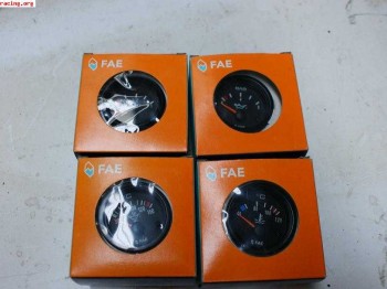 Vendo relojes para coche clasico marca fae