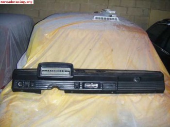 Salpicadero de seat 124