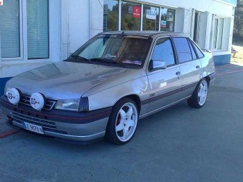 Opel kadett 2.0 by meycom
