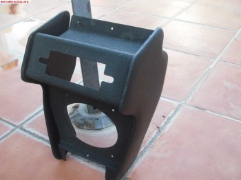 Vendo consola central metalica para seat 124,1430 fu,fl.