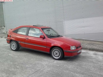 Cambio vendo kadett impecable