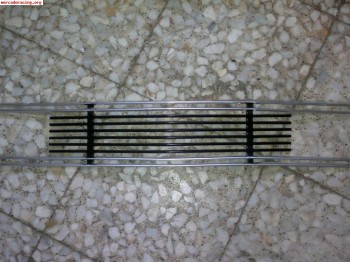 Rejilla simca 1200 con niebla