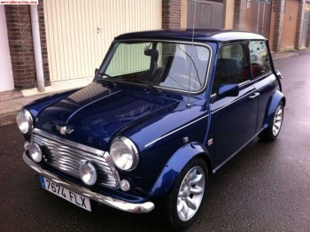 Se vende mini cooper 1.3i edicion limitada 7500€ negociable