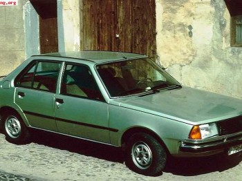 Piezas recambio renault 18