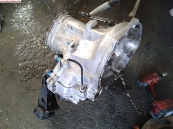 Se vende caja de escort xr3i