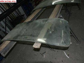 Vendo dos lunas delanteras y dos traseras renault 8  