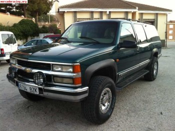 Chevrolet suburban diesel 8 plazas 4x4--posible cambio
