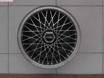 Vendo juego de llantas de los años 80