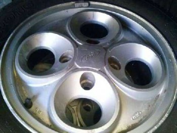 Se venden llantas escort xr31