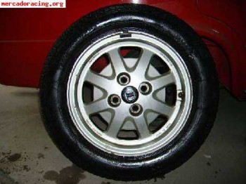 Vendo llantas de lancia beta