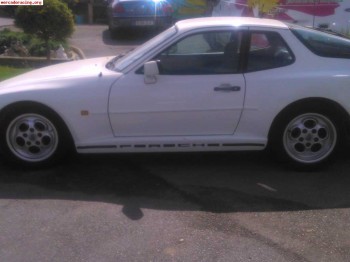 Porsche 944