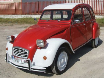 Precioso 2cv totalmente restaurado