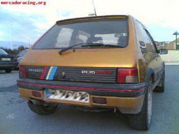 Se cambia o vende 205 1.9gti por clasico(trasera)