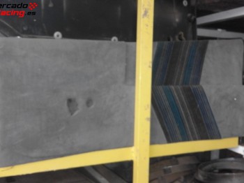 Diverso material de lancia delta 