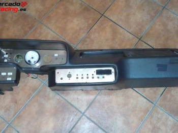 Salpicadero seat 131