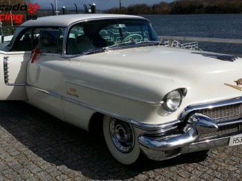 Cadillac sedan deville