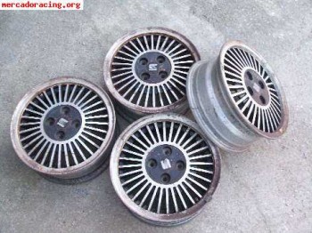 Varios juegos de llantas