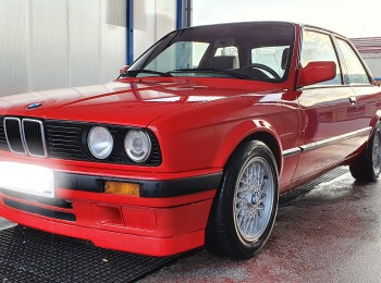 Bmw e30 318is