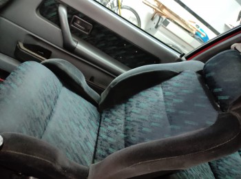 Se vende clio i 1.8 16v, versión catalizada.