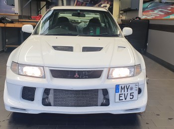 Mitsubishi lancer evolution vi gsr