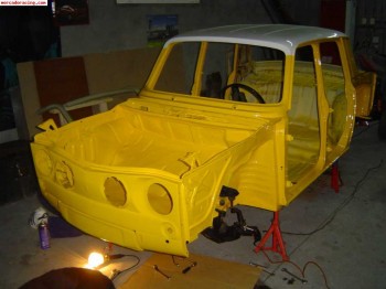 Se vende  renault 8  gr. v  replica