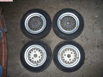 Vendo 4 llantas momo para renault 5
