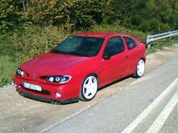 Clio 16 v rally max. gr n.