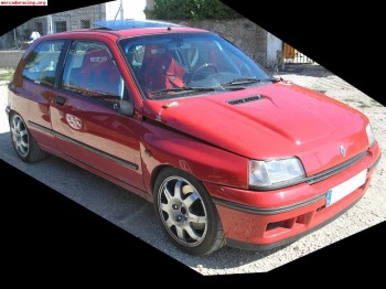 Se vende o cambia renault clio de rallyes gr.a 33 nuevas fot