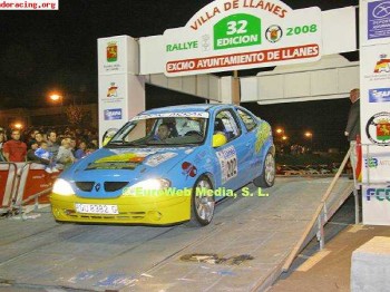 Se vende renault megane coupe (rally)