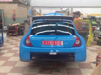 Equipo credit services vende clio trophy v6 fase 2 