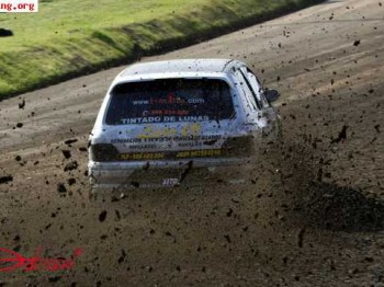 Se vende clio 16v de autocross galicia