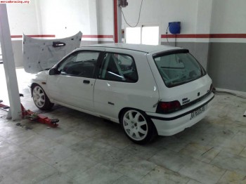 Vendo clio williams de rallys