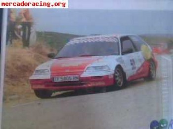 Megan siniestro con carroceria nueva