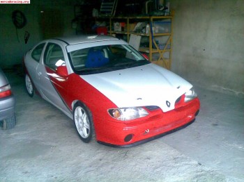 Se vende o se cambia por clio 16v de carreras