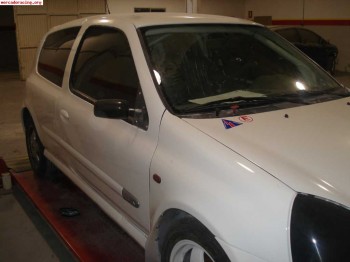 Se vende clio 2.0 a precio de saldo