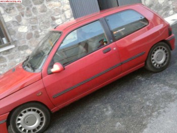 Clio 1.8 16v