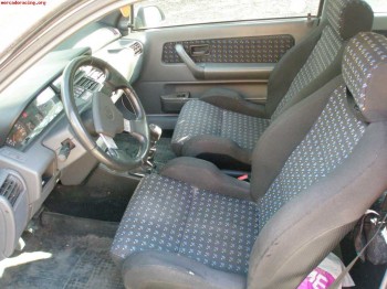 Renault clio 1.8 16 v