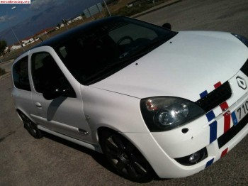 Se vende o se cambia crs f2