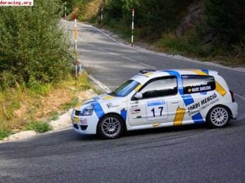 Clio tope n!!! con motor roto o con motor arreglado!!! como 