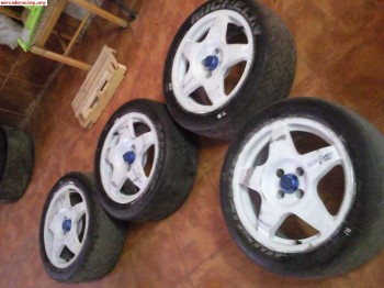 Vendo llantas compomotive en 16 renault