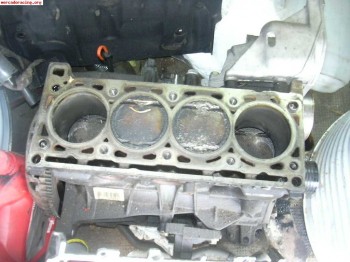 Motor  clio sport 182cv