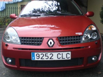 Vendo clio sport 172cv 2003 7500€ negociables