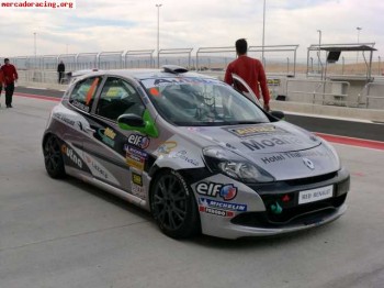 Jose carvhalo vende clio cup iii de circuitos.