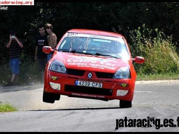 Clio sport- impecable y buen precio